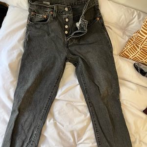Grey Levi jeans size 26! Great condition